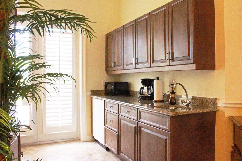 Key West Harbour Oceanfront Suites Eksteriør billede