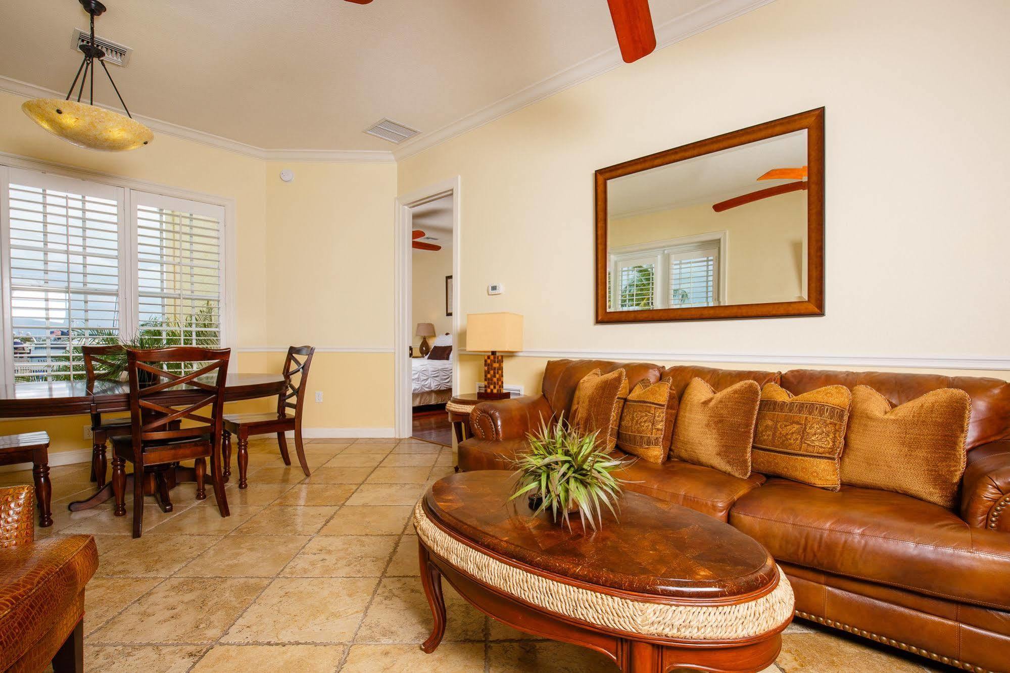 Key West Harbour Oceanfront Suites Eksteriør billede