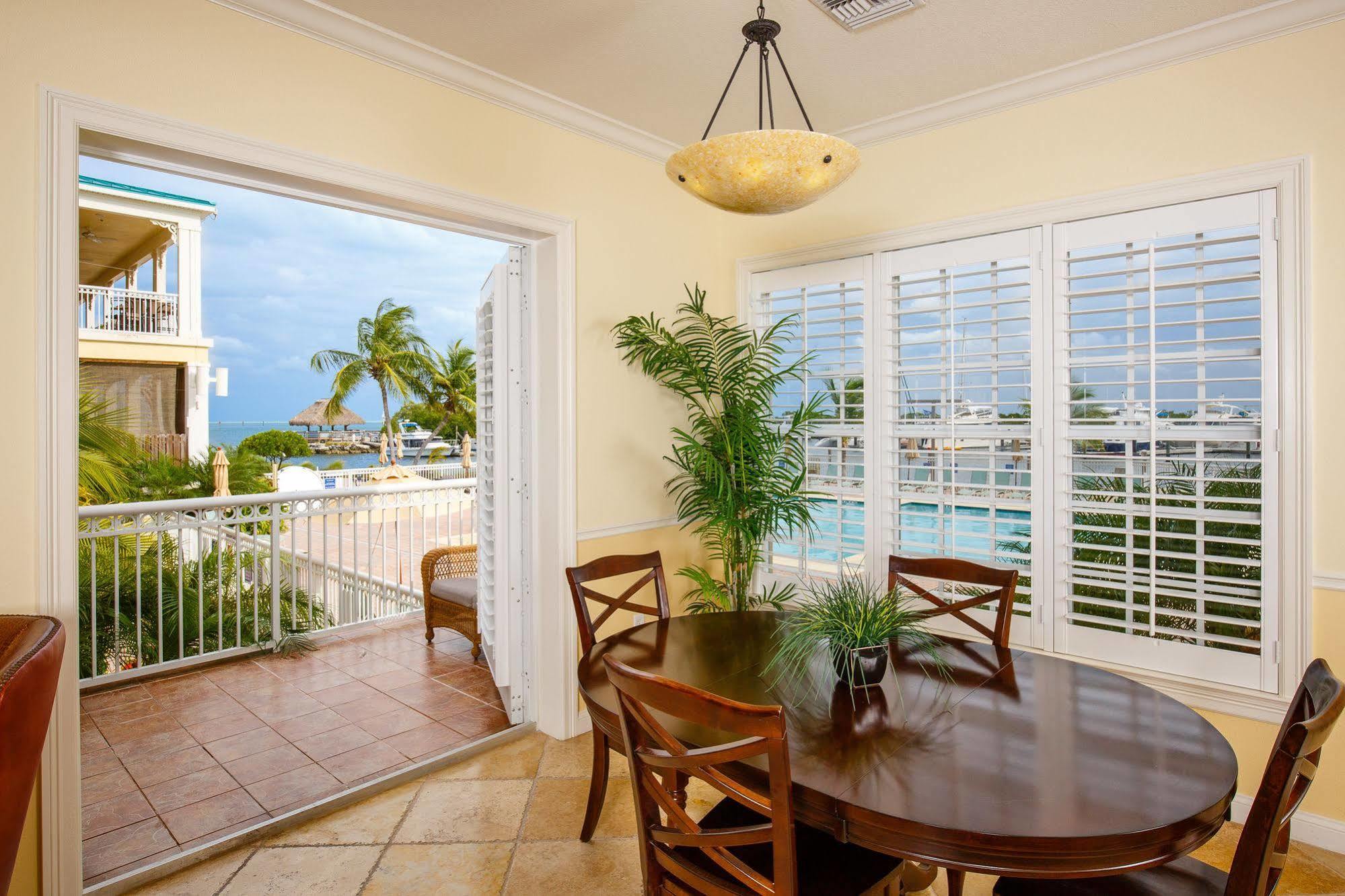 Key West Harbour Oceanfront Suites Eksteriør billede